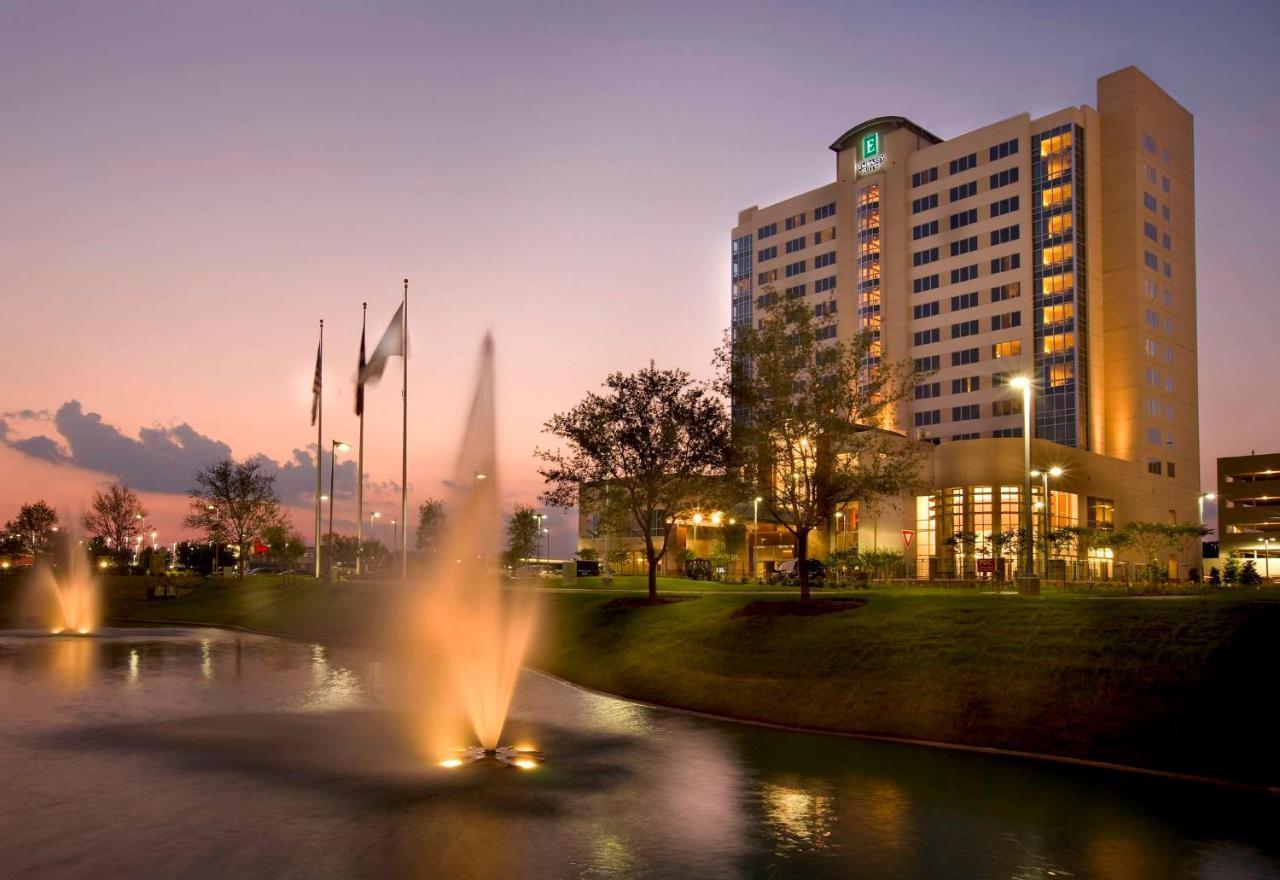 Embassy Suites By Hilton Houston-Energy Corridor Exterior photo